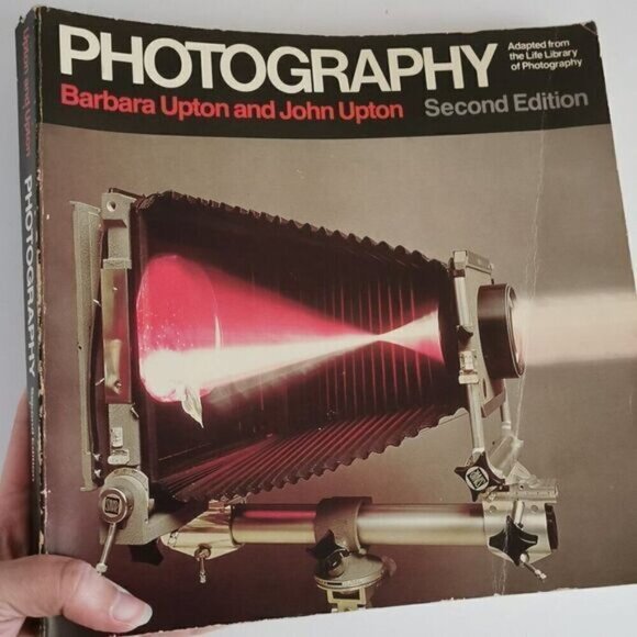 1981 Photography 2nd Ed. Book by Barbara John Upton, Vintage Photographer Camera - Picture 1 of 10